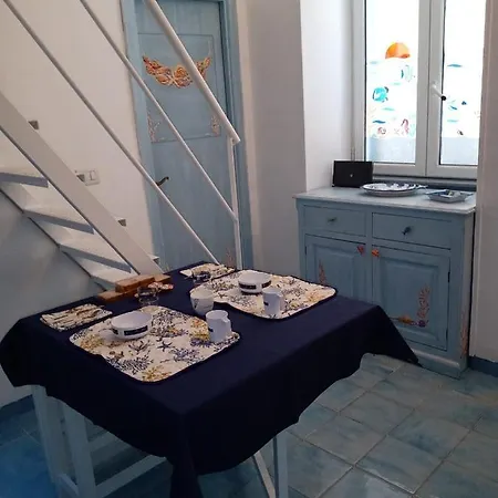 Casa Aragonese
